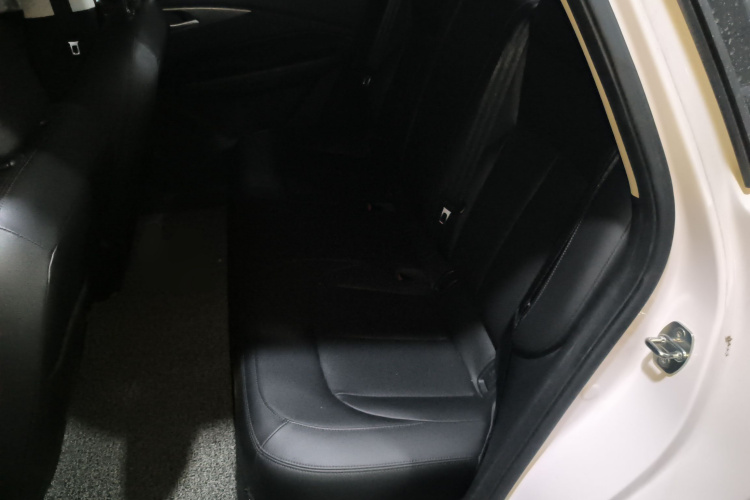 五菱汽车 五菱E5 2024款 410km 标准版中控内饰21