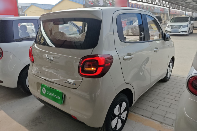 五菱汽车 宏光MINIEV 2025款 四门版 进阶款车身外观7