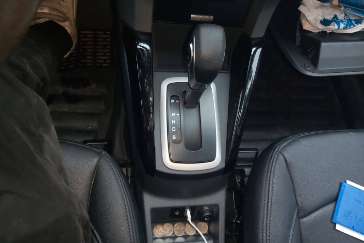 福特 翼搏 2013款 1.5L 自动尊贵型局部细节18