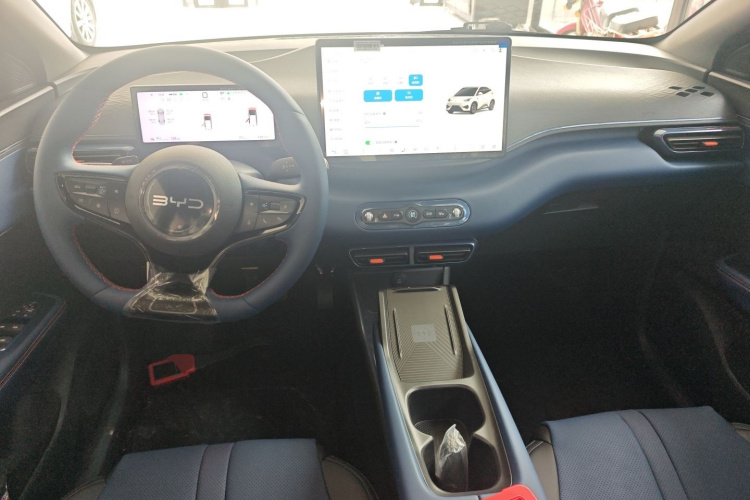 比亚迪 海鸥 2025款 智驾版 305km 自由版中控内饰7002