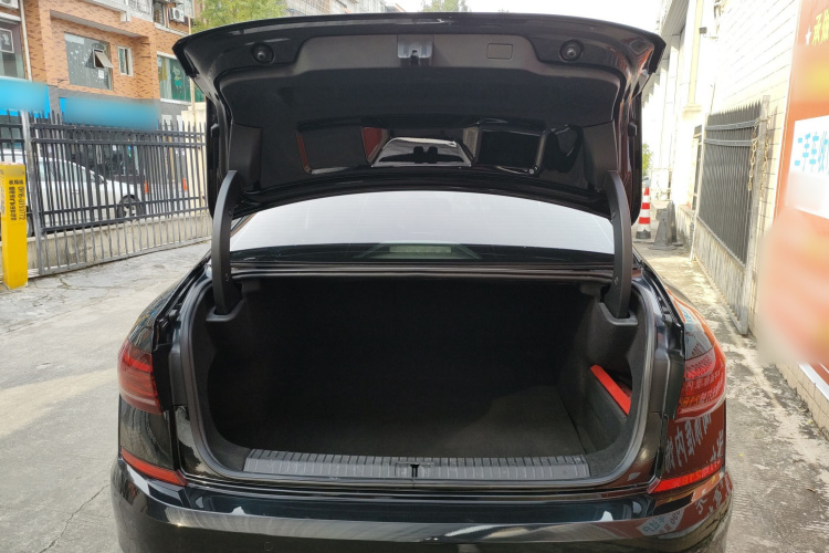 大众 帕萨特 2022款 280TSI 商务版机舱底盘23