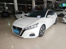 日产 天籁 2021款 2.0L XL 舒适版