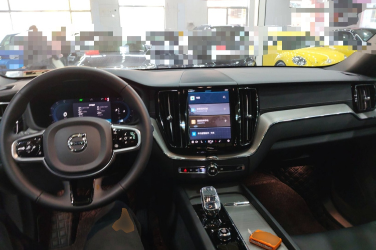 沃尔沃XC60 2025款 B5 四驱智远极夜黑版中控内饰12