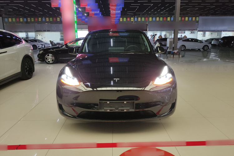 特斯拉 Model Y 2022款 改款 后轮驱动版车身外观6001