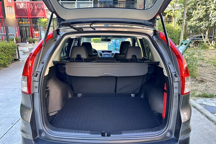 本田CR-V 2012款 2.4L 四驱豪华版中控内饰7007