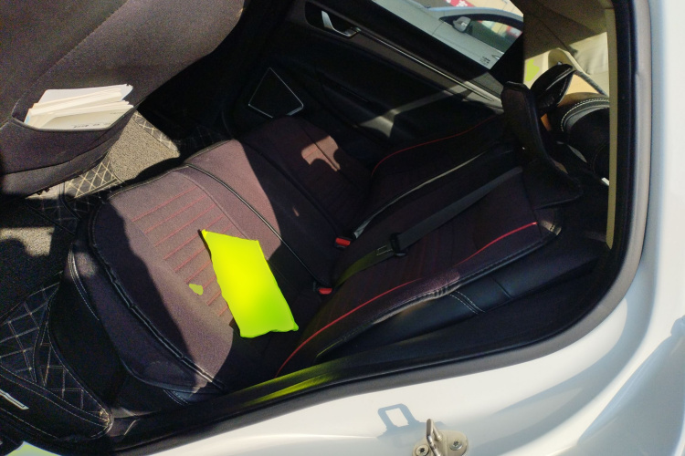 吉利汽车 帝豪GL 2018款 1.4T 手动精英智联型中控内饰7004