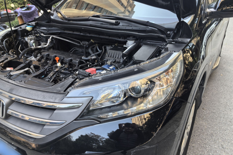 本田CR-V 2013款 2.0L 两驱经典版局部细节9007