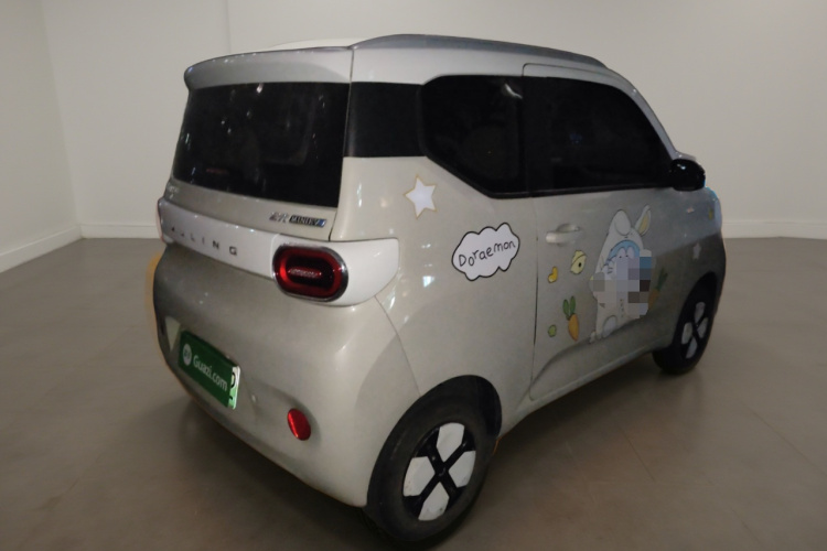 五菱汽车 宏光MINIEV 2024款 第三代 215km 青春版车身外观7