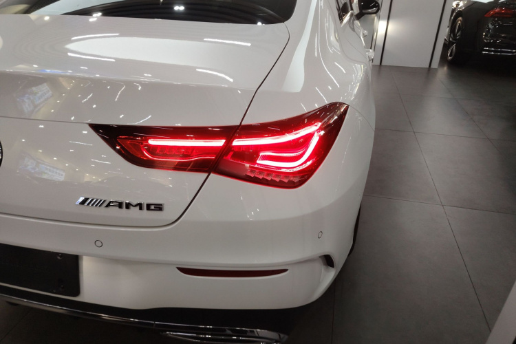 奔驰CLA 2023款 CLA 200车身外观9