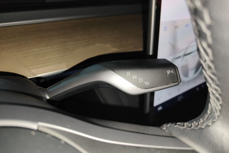 特斯拉 Model Y 2022款 改款 后轮驱动版局部细节18