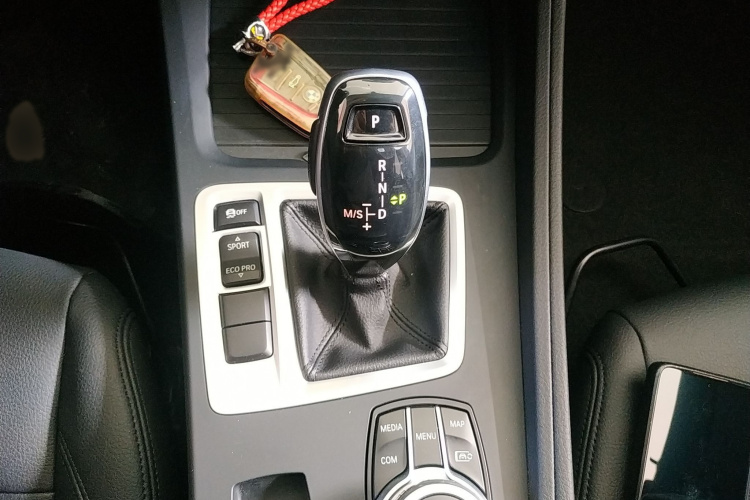 宝马1系 2021款 120i M运动版局部细节18