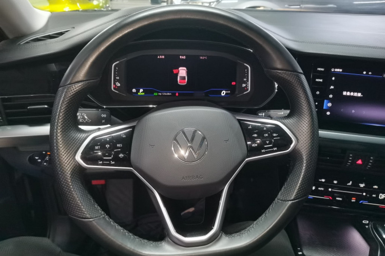 大众 帕萨特新能源 2023款 430PHEV 混动精英版中控内饰13