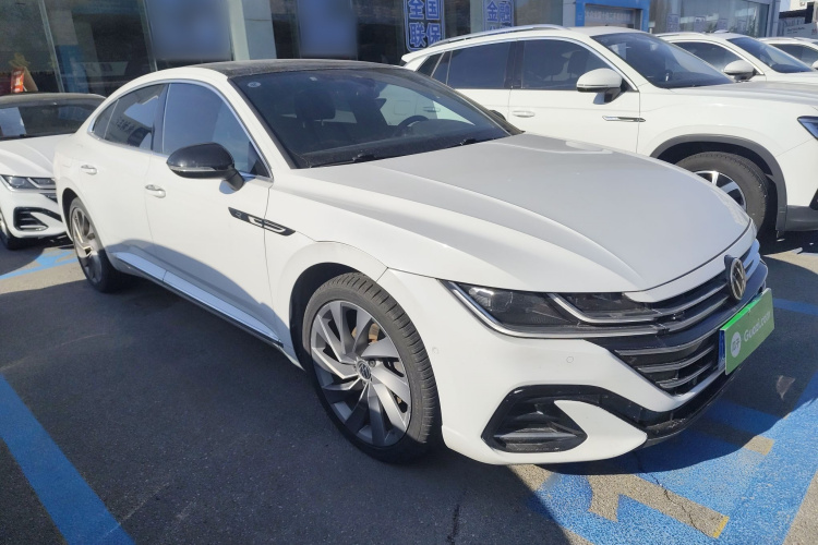 一汽-大众CC 2023款 380TSI 夺目版车身外观3