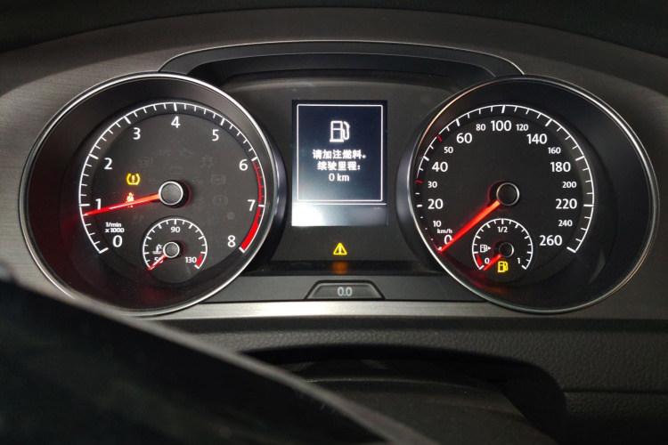 大众 高尔夫 2016款 1.6L 自动舒适型局部细节14