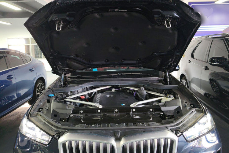 宝马X5 2023款 xDrive 40Li M运动曜夜套装局部细节24