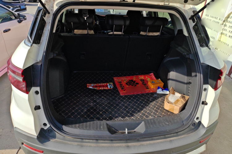 福特 2020款 领界S EcoBoost 145 CVT铂领型机舱底盘23