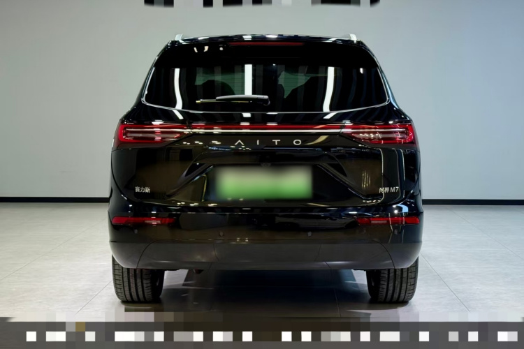 鸿蒙智行 问界M7 2024款 1.5T 后驱Plus版 5座车身外观6004