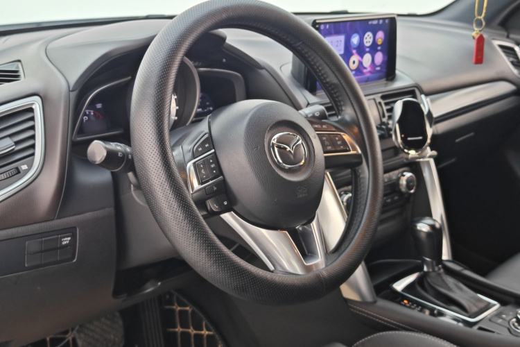 马自达CX-4 2016款 2.5L 自动四驱蓝天激情版中控内饰7010