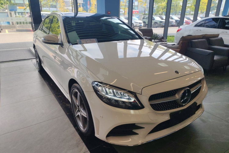 奔驰C级 2019款 C 260 L 4MATIC 运动版车身外观6002