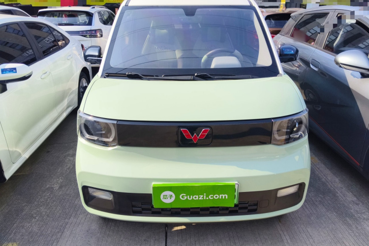 五菱汽车 宏光MINIEV 2021款 马卡龙臻享款 磷酸铁锂车身外观2