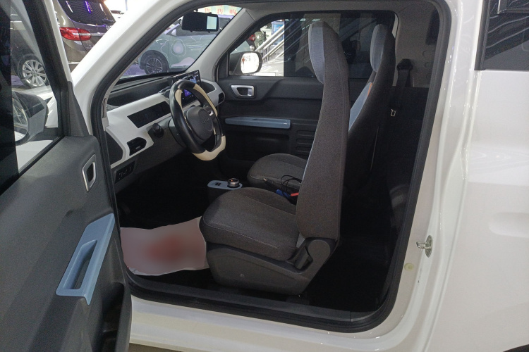 吉利银河 2023款 熊猫mini 200km 耐力熊局部细节19