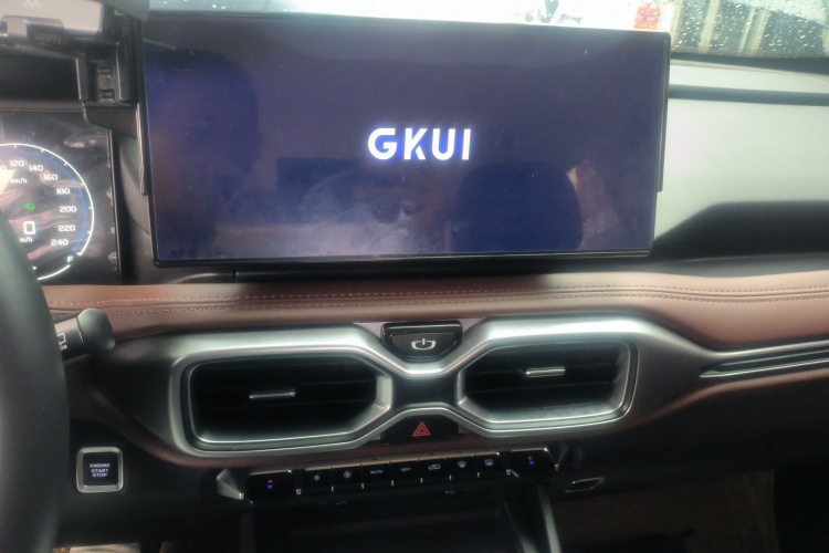 吉利汽车 豪越 2022款 1.8TD 自动尊贵型 7座局部细节16