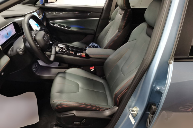 吉利汽车 博越 2024款 1.5TD 智尊版中控内饰19