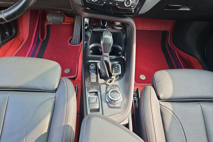 宝马X1 2016款 sDrive20Li 豪华型局部细节18