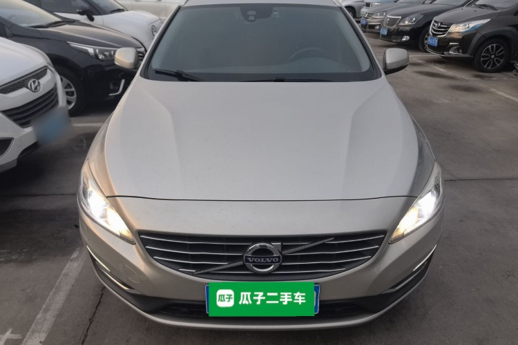 沃尔沃V60 2017款 T5 智逸版 国V车身外观6001