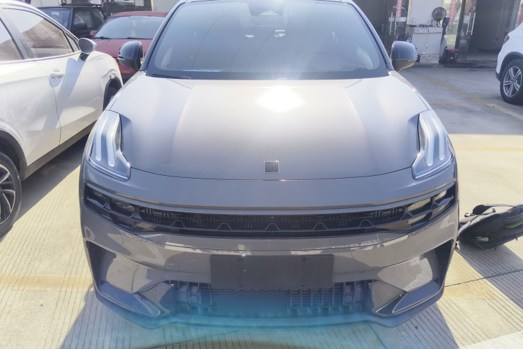 领克06 2023款 Remix 1.5T 劲Halo车身外观2