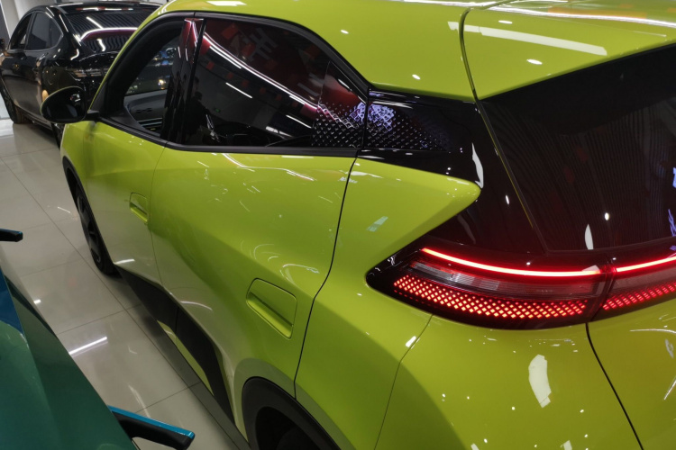 比亚迪 海鸥 2024款 荣耀版 305km 活力版车身外观4