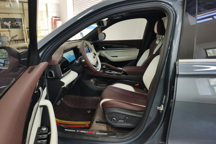 吉利汽车 星越L 2021款 2.0TD DCT EVO两驱智尊型中控内饰19