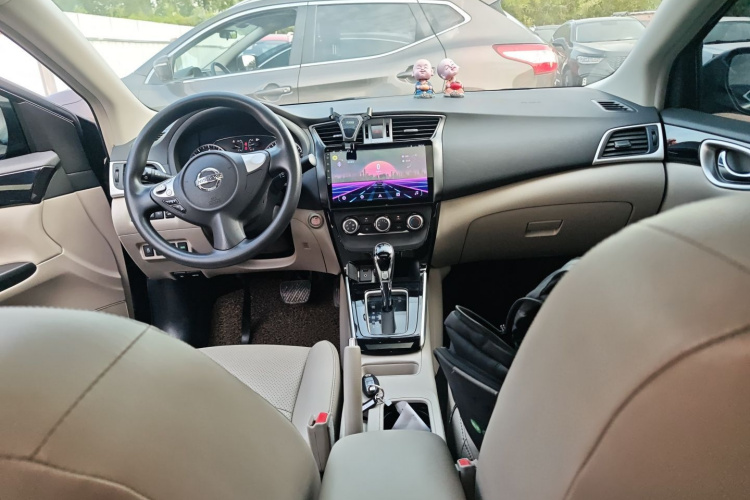 日产 轩逸 2016款 1.6XV CVT智享版中控内饰12