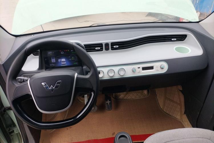 五菱汽车 宏光MINIEV 2022款 马卡龙臻享款 磷酸铁锂中控内饰7002