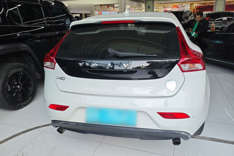 沃尔沃V40 2015款 1.6T 智雅版车身外观6