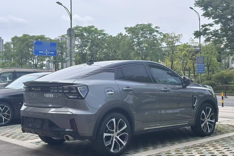 领克05 2022款 2.0TD 四驱劲Halo车身外观6006