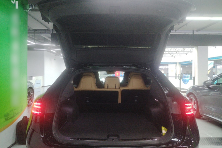 鸿蒙智行 智界R7 2024款 纯电 667km Pro机舱底盘23