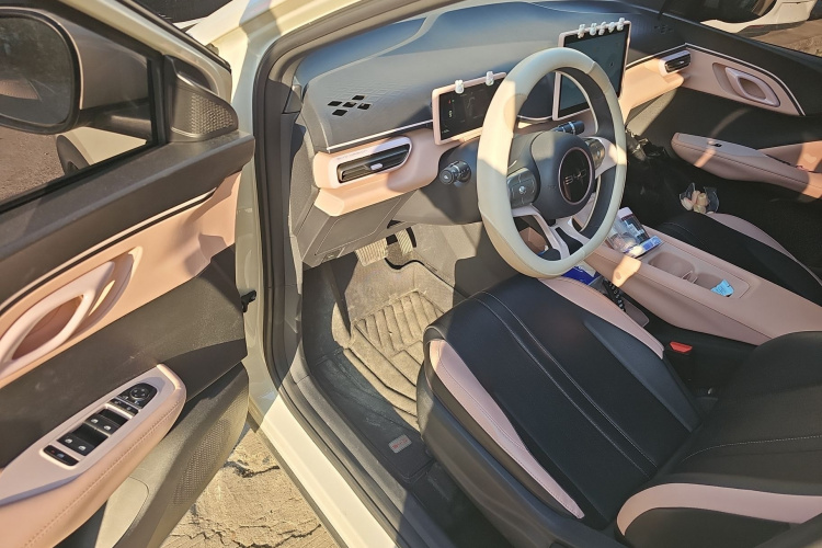 比亚迪 海鸥 2025款 305km 活力版中控内饰20