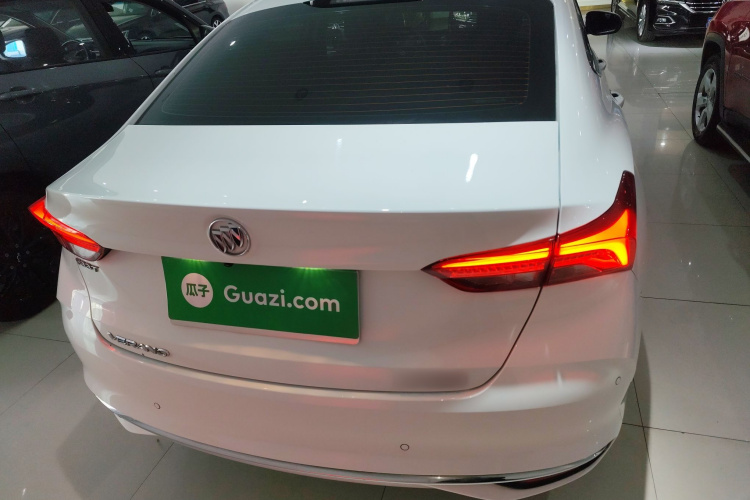 别克 威朗 2023款 Pro 乐享版车身外观6