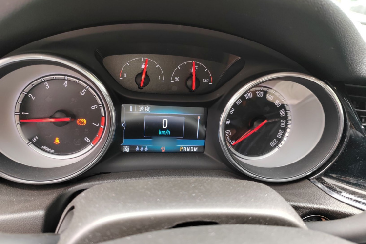 别克 君威 2017款 20T 豪华型局部细节14