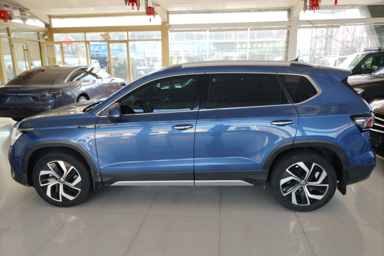 大众 途岳 2023款 300TSI 两驱满月版车身外观4