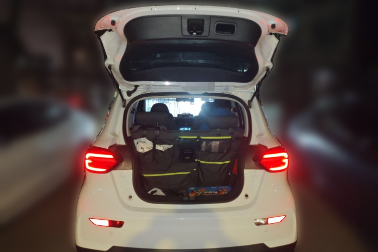 零跑汽车 零跑T03 2021款 400轻享版 磷酸铁锂中控内饰23