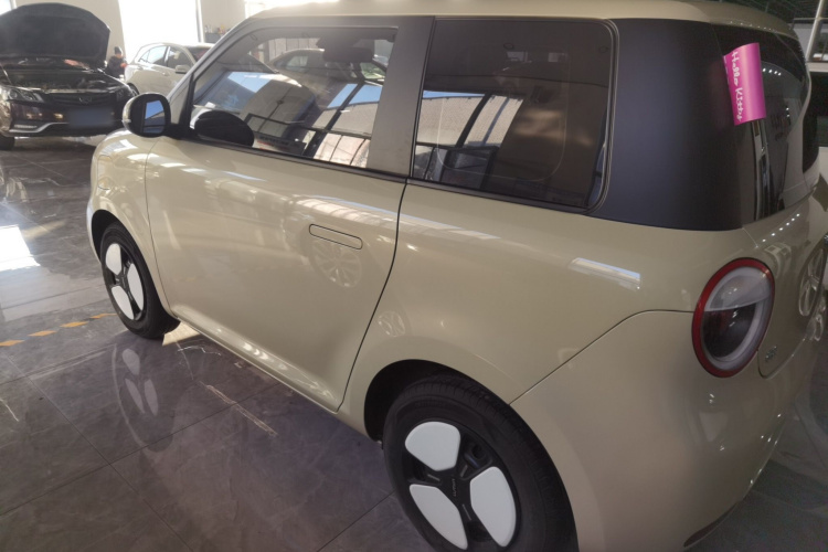 长安启源 长安Lumin 2023款 205km 香沁款车身外观4