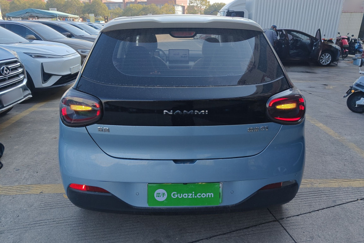 东风纳米 纳米01 2024款 430 Max智+车身外观6