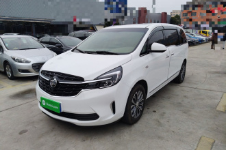 别克GL8 2022款 陆上公务舱 652T 豪华型