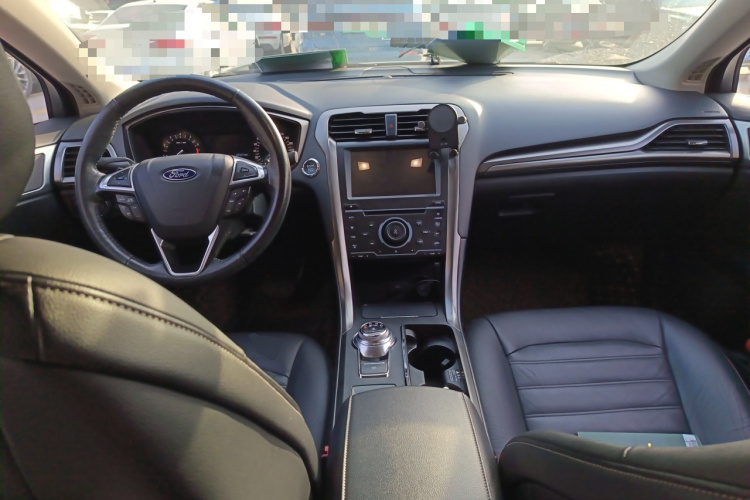 福特 蒙迪欧 2017款 EcoBoost 180 时尚型中控内饰12
