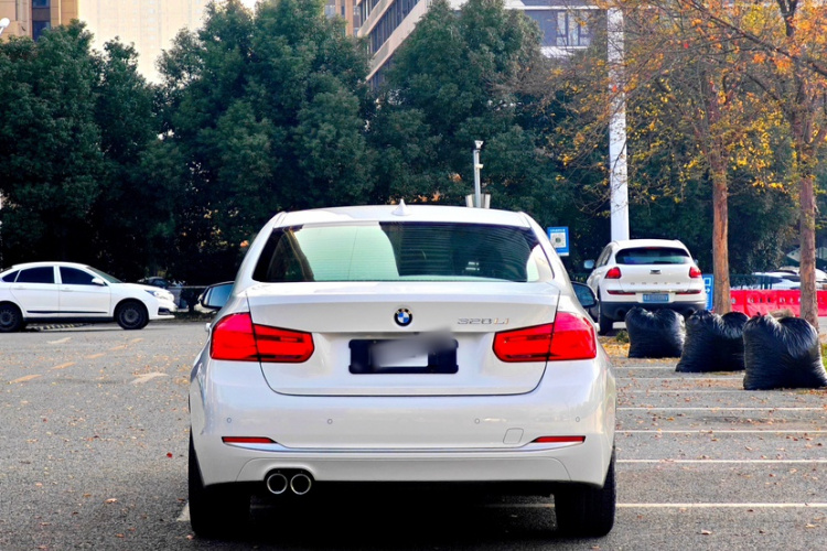 宝马3系 2018款 320Li 时尚型车身外观6005