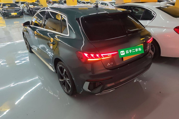 奥迪A3 2024款 Sportback 35 TFSI 时尚运动型车身外观6003