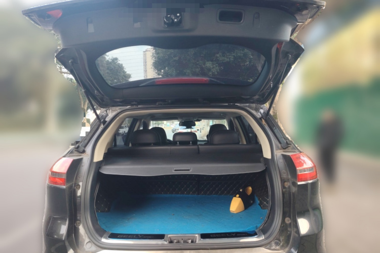 吉利汽车 博越 2016款 1.8TD 自动智慧型局部细节23