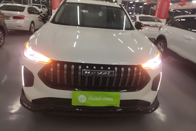 哈弗赤兔 2023款 1.5T 动感型车身外观2